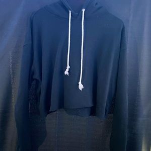 Black Wild Fable Pullover Cropped Sweatshirt